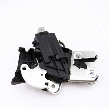 AUDİ A6 2005 - 2011 ARKA BAGAJ KİLİDİ SEDAN 