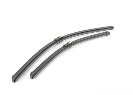 VOLKSWAGEN JETTA 2006 - 2011 SÜPÜRGESİ MOTECH 600-475 