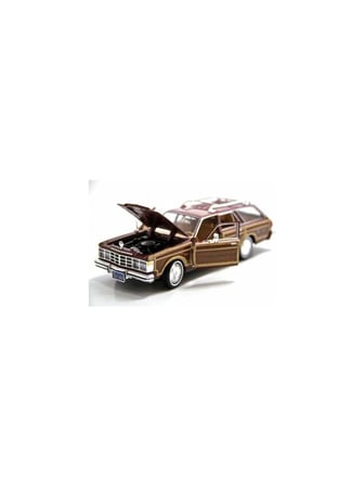 Motormax Motor Max 1979 Chysler Lebaron 1:24 Diecast Model Araba Kahverengi