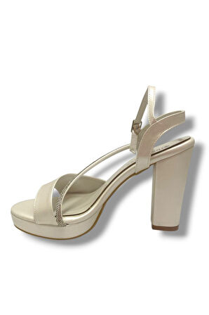 Erbay 341-25 Çapraz Şerit Taşlı Yüksek Topuk Kadın Sandalet