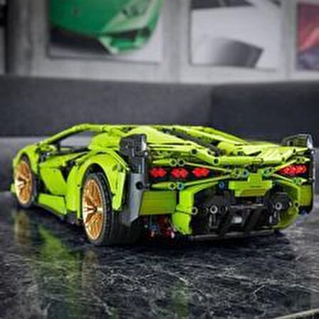 LEGO Technic 42115 Lamborghini Sián Fkp 37