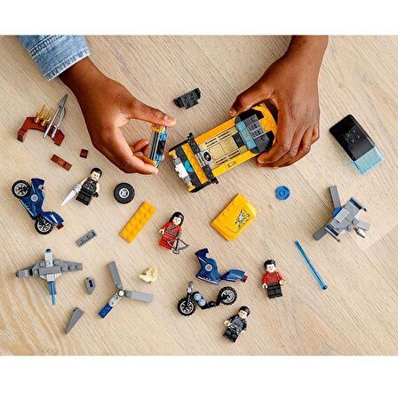 LEGO Super Heroes 76176 Escape from The Ten Rings