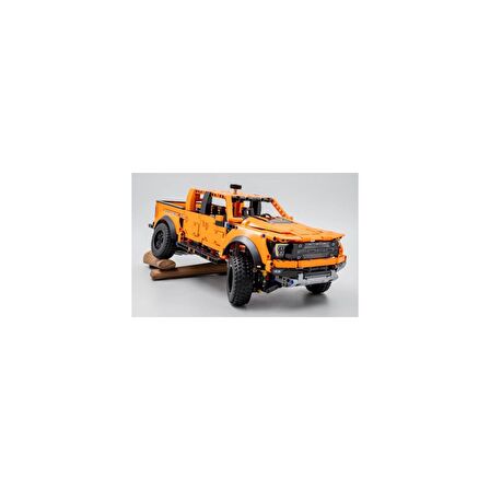 LEGO Technic 42126 Ford F-150 Raptor