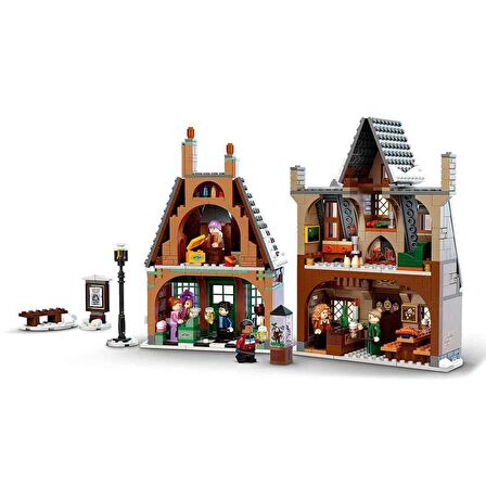 LEGO Harry Potter 76388 Hogsmeade Village Visit