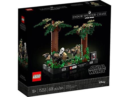 LEGO Star Wars 75353 Endor Speeder Chase Diorama