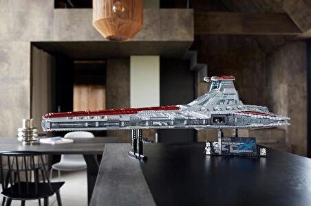LEGO 75367 Venator Sınıfı Cumhuriyet Saldırı Kruvazörü