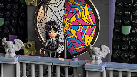 LEGO 76781 Wednesday Wednesday ve Enid'in Yurt Odası