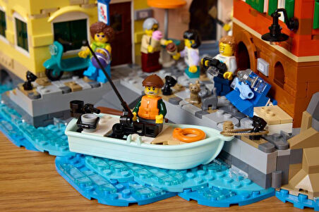 LEGO 21359 İtalyan Rivierası