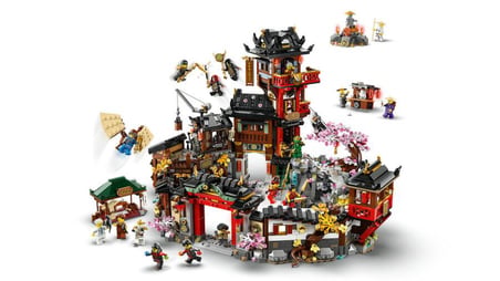 LEGO 71861 NINJAGO® Eski Şehir 15. Yıl Dönümü