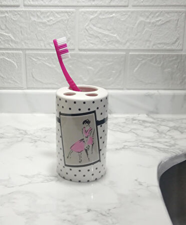 2 ADET SERAMİK DİŞ FIRÇALIK PEMBE ELBİSELİ KADIN MODEL 7X7X11CM BANYO SETİ