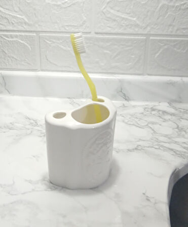 2 ADET SERAMİK DİŞ FIRÇALIK ÇİÇEKLİ OVAL MODEL 8X5X10CM BANYO SETİ