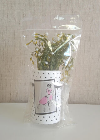 2 ADET VAZO DAHİL,VAZODA ÇİÇEK,BEYAZ YAPAY ÇİÇEK,VAZO DEKORATİF PEMBE ELBİSELİ KADIN 7X7X16CM