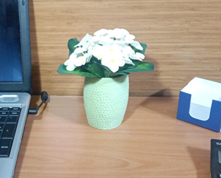 2 ADET VAZO DAHİL,VAZODA ÇİÇEK,BEYAZ YAPAY ÇİÇEK,VAZO YEŞİL PETEK DESENLİ POLİRESİN 8x8x15cm