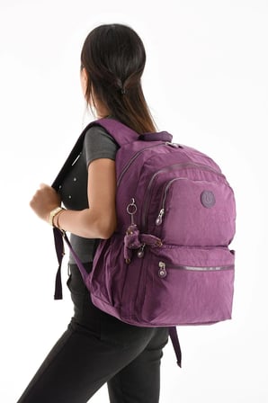 Unisex Suya Dayanıklı Ultra Hafif Çok Bölmeli Büyük Boy Sırt Çantası(Su Geçirmez, Notebook, Laptop)