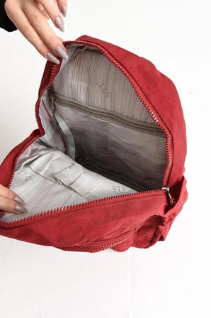 Unisex Su Geçirmez Çok Gözlü Kırmızı Renk Çapraz Askılı Göğüs ve Sırt Çantası
