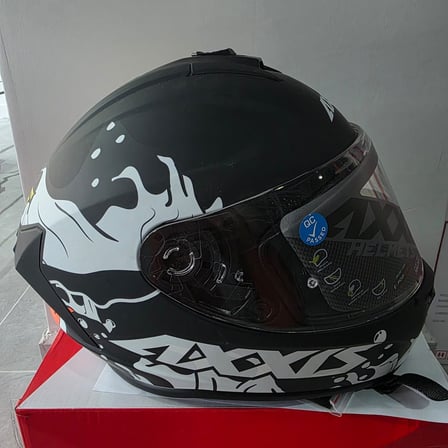 KAPALI KASK AXXIS MAT SİYAH PİRANA DESENLİ XL