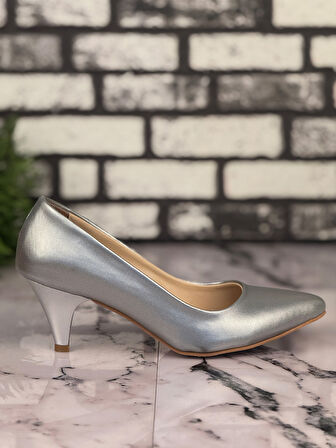 Ghattix B03 Stiletto Topuklu Zarif Şık Kadın Ayakkabı