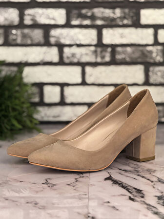 Ghattix B02 Stiletto Topuklu Zarif Şık Kadın Ayakkabı