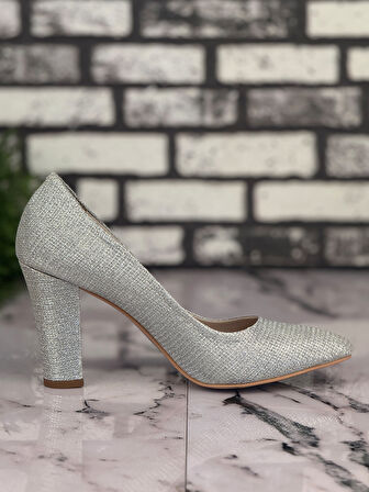 Ghattix B06 Stiletto Topuklu Zarif Şık Kadın Ayakkabı