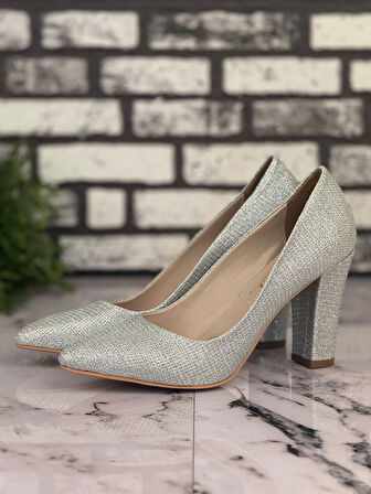 Ghattix B06 Stiletto Topuklu Zarif Şık Kadın Ayakkabı