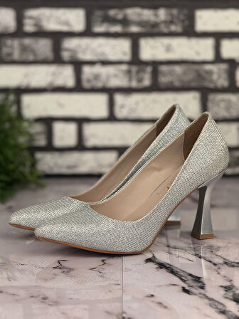 Ghattix B07 Stiletto Topuklu Zarif Şık Kadın Ayakkabı