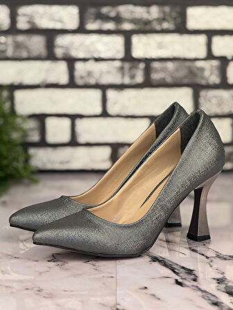 Ghattix B09 Stiletto Topuklu Zarif Şık Kadın Ayakkabı