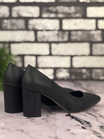 Ghattix B12 Stiletto Topuklu Zarif Şık Kadın Ayakkabı