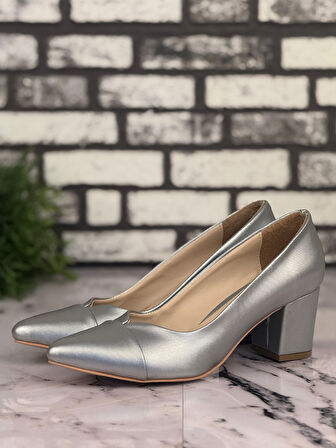 Ghattix B13 Stiletto Topuklu Zarif Şık Kadın Ayakkabı