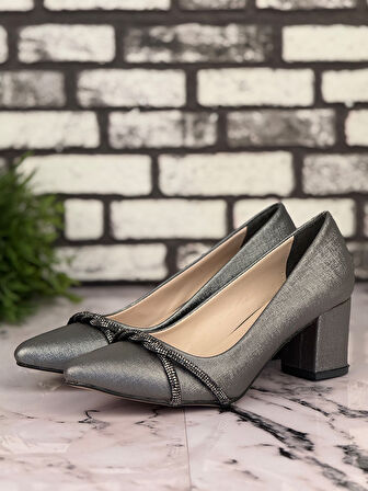 Ghattix B17 Stiletto Topuklu Zarif Şık Kadın Ayakkabı