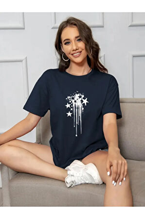 Kadın Lacivert Sanatsal Yıldız Ön Baskılı Oversize T-shirt