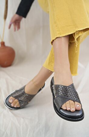 Khayt Sharone Anatomik Ortopedik Taşlı Günlük Kadın Terlik