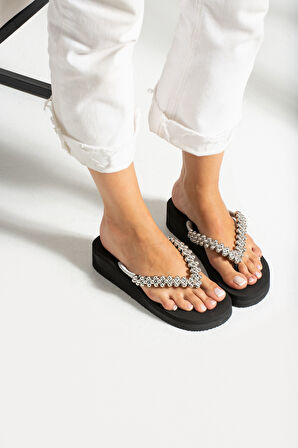 Khayt Sandy Gümüş Taşlı Kadın Parmak Arası Plaj Terlik