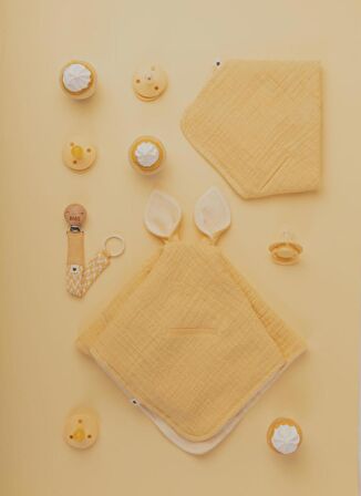 BIBS Cuddle Cloth Kangaroo Pale Butter