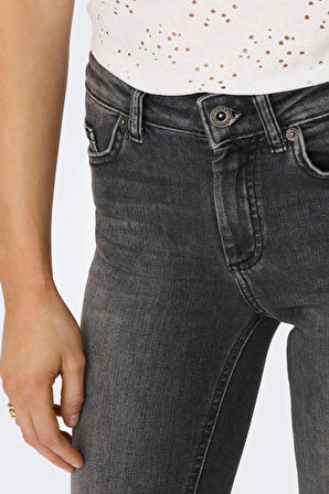 Only Kadın Yırtmaçlı Geniş Paça Kot Pantolon 15256142 Siyah