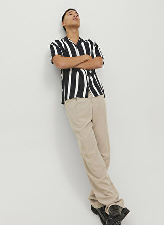 Jack & Jones Normal Siyah Çizgili Erkek Gömlek 12220423_JJEJEFF RESORT STRIPE SHIR