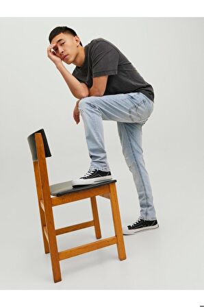 Jack & Jones Erkek Glenn Dar Kesim Yırtık Kot Pantolon - 12223504