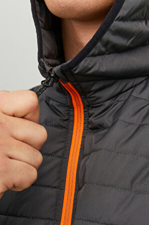 Jack & Jones Erkek Jjemultı Rüzgara Dayanıklı Kapüşonlu Mont 12182242 Asfalt