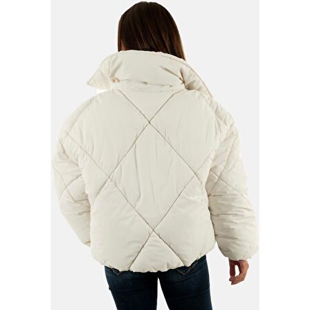 ONLY 15304777 ONLNEWTAMARA SHORT QUILTED JACKET CC OTW