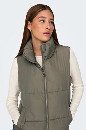 JDY Kadın Jdynewerıca Dik Yaka Çift Cepli Şişme Yelek 15234210 Haki