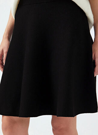 Yas Lastikli Bel Siyah Kadın Düz Kısa Etek YASFONNY HW KNIT SKIRT S. NOOS