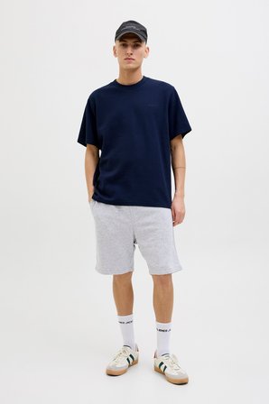 Light Grey Melange Erkek JPSTGORDON BRADLEY SWEAT SHORTS MID NOOS Model Kodu: 12249285Light Grey