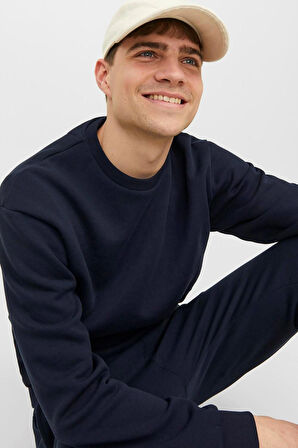 Jack & Jones Erkek Jjebradley Bisiklet Yaka Sweatshirt 12249341 Lacivert