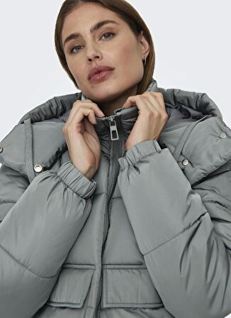 Only Açık Mavi Kadın Mont ONLEVI CARGO PUFFER JACKET OTW