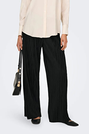 Only Kadın Onlravenna Rahat Kalıp Beli Lastikli Pliseli Pantolon 15318505 Siyah