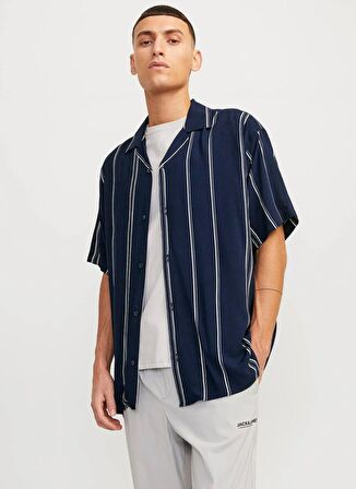 Jack & Jones Relaxed Lacivert Erkek Gömlek JCOJEFF AOP RESORT SHIRT SS RELAX L