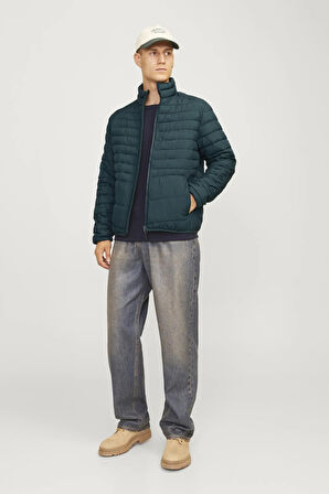 Jack & Jones Erkek Paketlenebilir Şişme Mont - 12256985