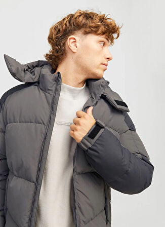 Jack & Jones Gri Erkek Mont 12260428_JCOAERO PUFFER SN