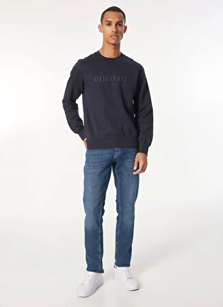 Jack & Jones Bisiklet Yaka Lacivert Erkek Sweatshırt 12265756_JORFREDERIKSBERG SWEAT CRE