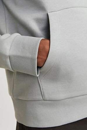 Jack & Jones Erkek Gri Sweatshırt (Model Kodu: 12152840 )
