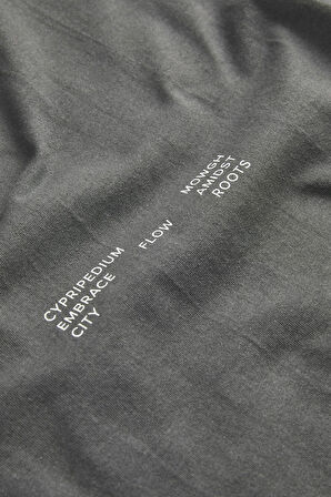 JCOINTERLUDE PATCH TEE SS CREW NECK 